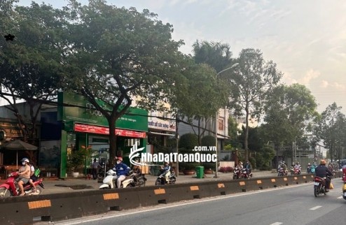AX12 [ VỊ TRÍ VÀNG ] MẶT TIỀN KÊNH TÂN HÓA TÂN PHÚ – 750m2 (15m x 50m)